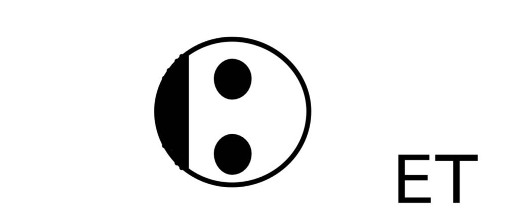 壁付コンセント2P15A×1および接地端子付きET×1