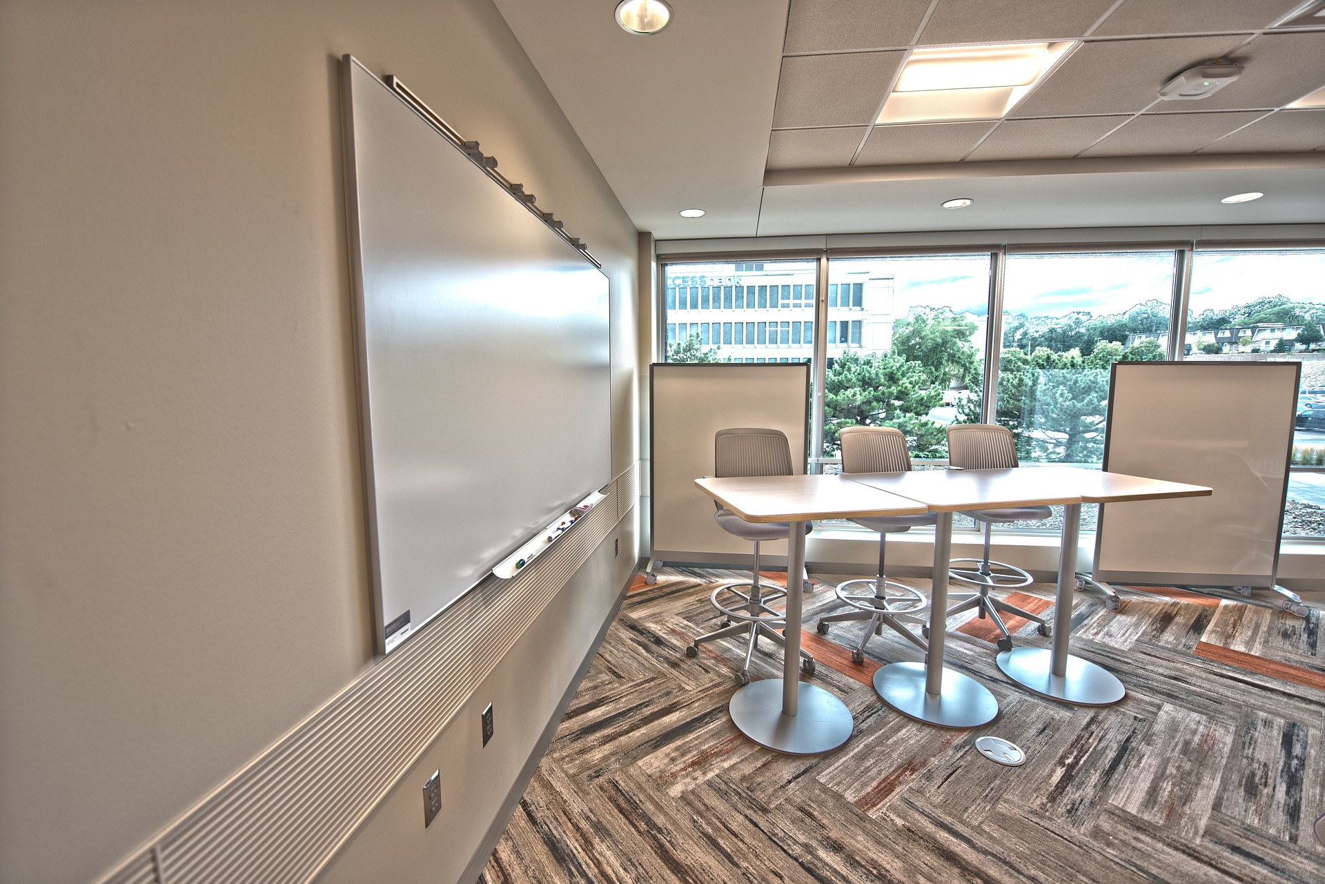 未経験からでも働きやすい会社の選び方【会社は研修で選ぶ】