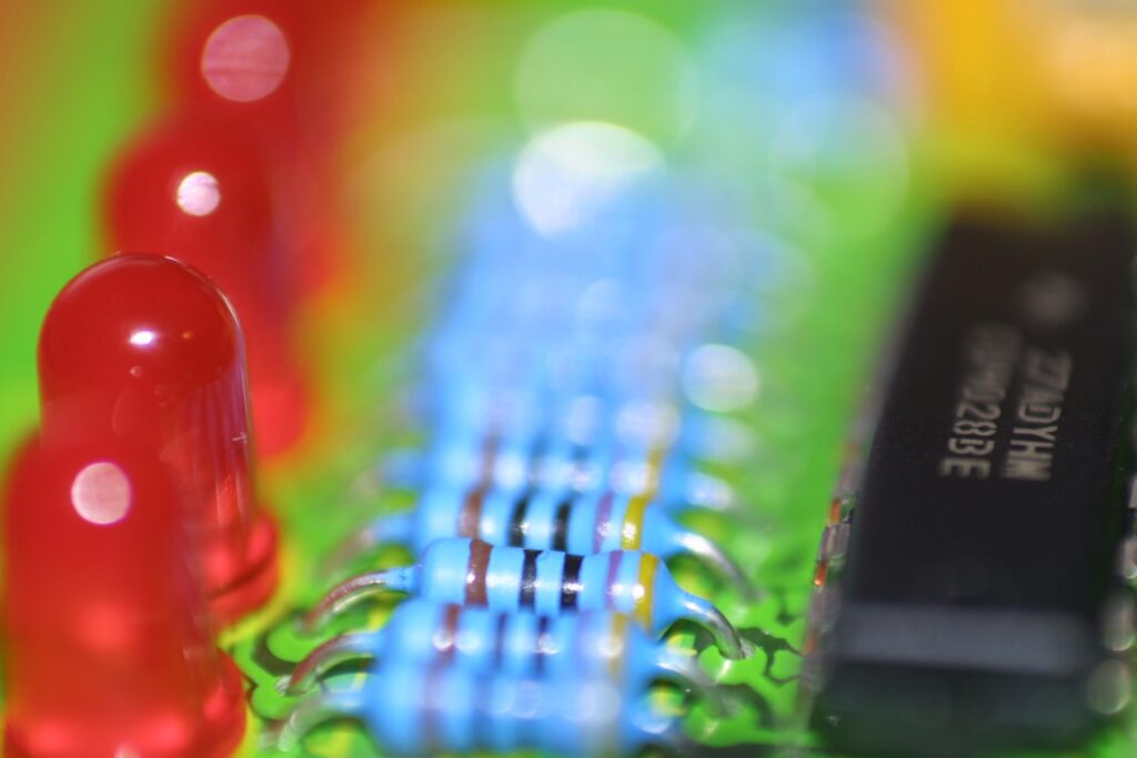 LEDの寿命が短い原因【周辺機器の故障】