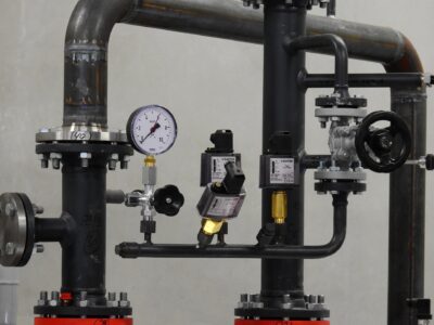 ボイラーの種類を解説【ボイラー技士の資格も紹介】