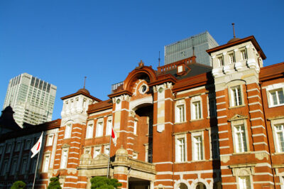 東京駅舎のレンガ造りを解説【大正時代の東京のシンボルを再現】