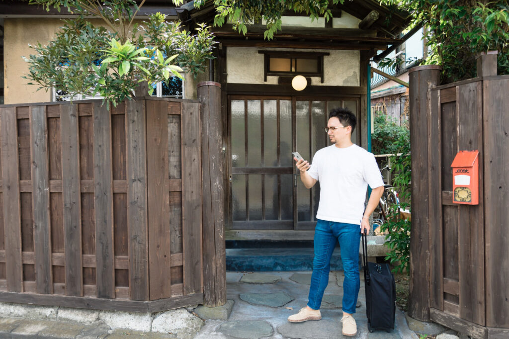 鬼門や裏鬼門が玄関だとよくない理由【迷信だけじゃない】