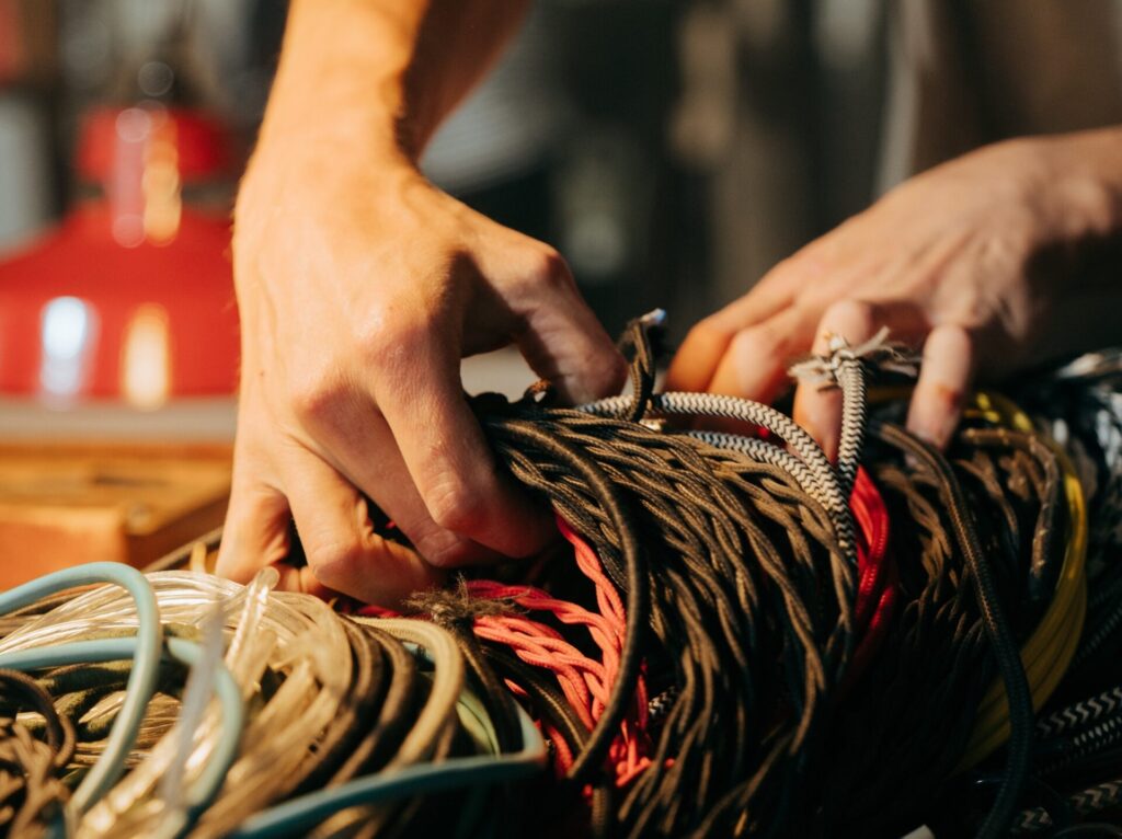 電気設備の施工管理は激務になることアリ