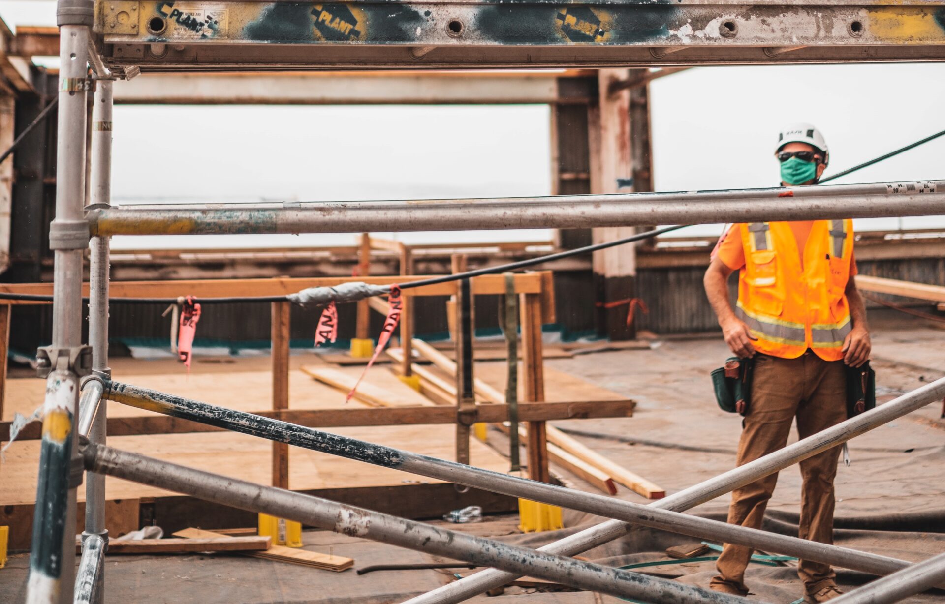 舗装施工管理技術者と併せて取得しておきたい3つの資格