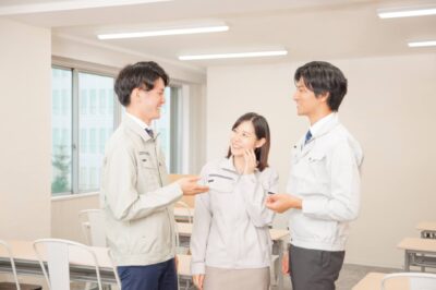 ホワイトな職場